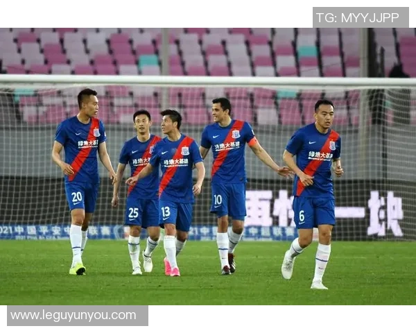 上海篮球队以87分强势领跑杯赛积分榜追赶者紧随其后